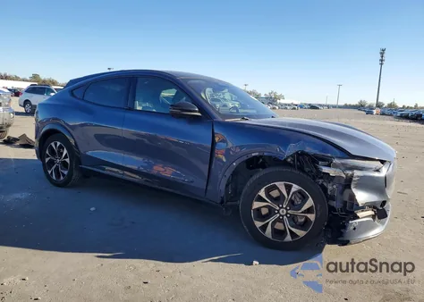 2021 Ford Mustang Mach-E Premium из США, поврежденный, VIN 3FMTK3R74MMA09193